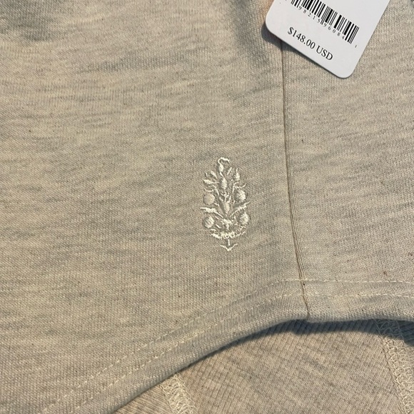 NWOT free people movement top. Color Oatmeal heather. Size L. - Picture 5 of 6